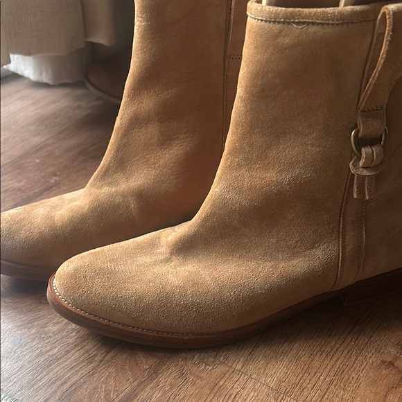 Sigerson Morrison Tan Ankle Booties with Side Zipper - Picture 1 of 7